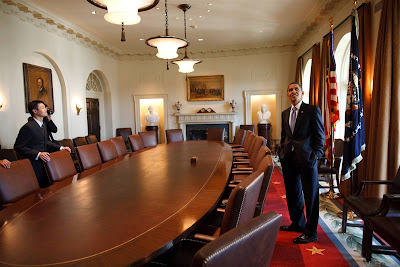 http://4.bp.blogspot.com/_u3lFqBksmrE/SfspMo4kadI/AAAAAAAATyg/NbgbAzc3Ybs/s400/ss-090429-obama-souza-02_jpg_ss_full.jpg