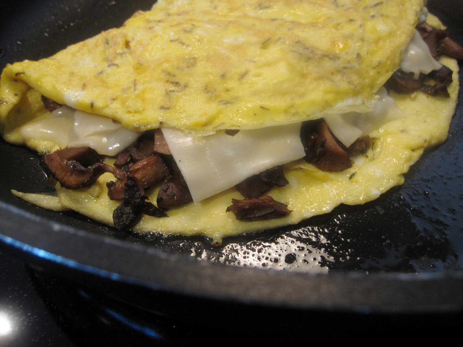 cheese mushroom omelette