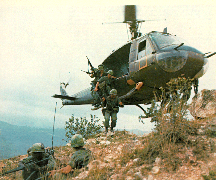 Huey Helicopter Pictures Vietnam War