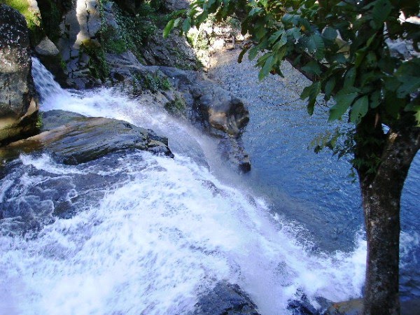 [Air+Terjun+-+Lhoong+Aceh+Besar+(2).JPG]