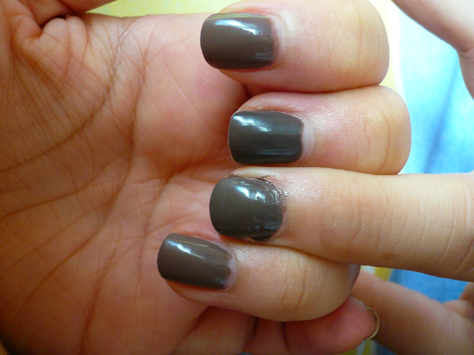taupe vs tan
