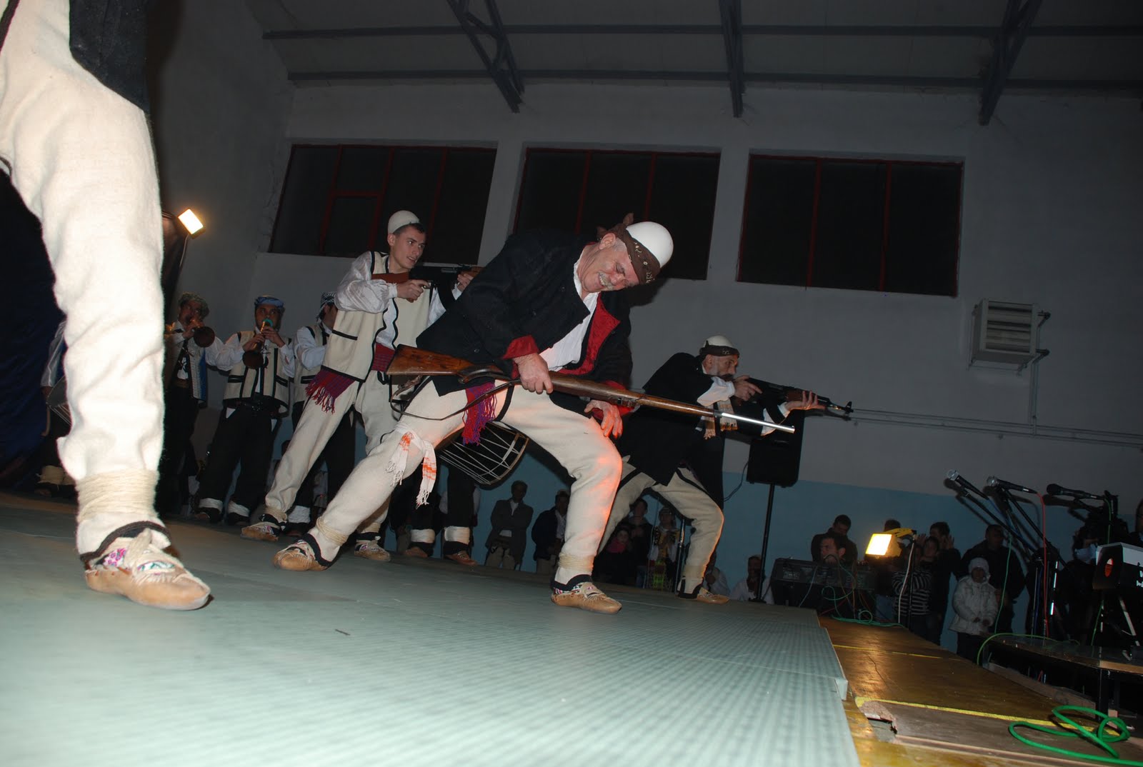 [DSC_8060.JPG]