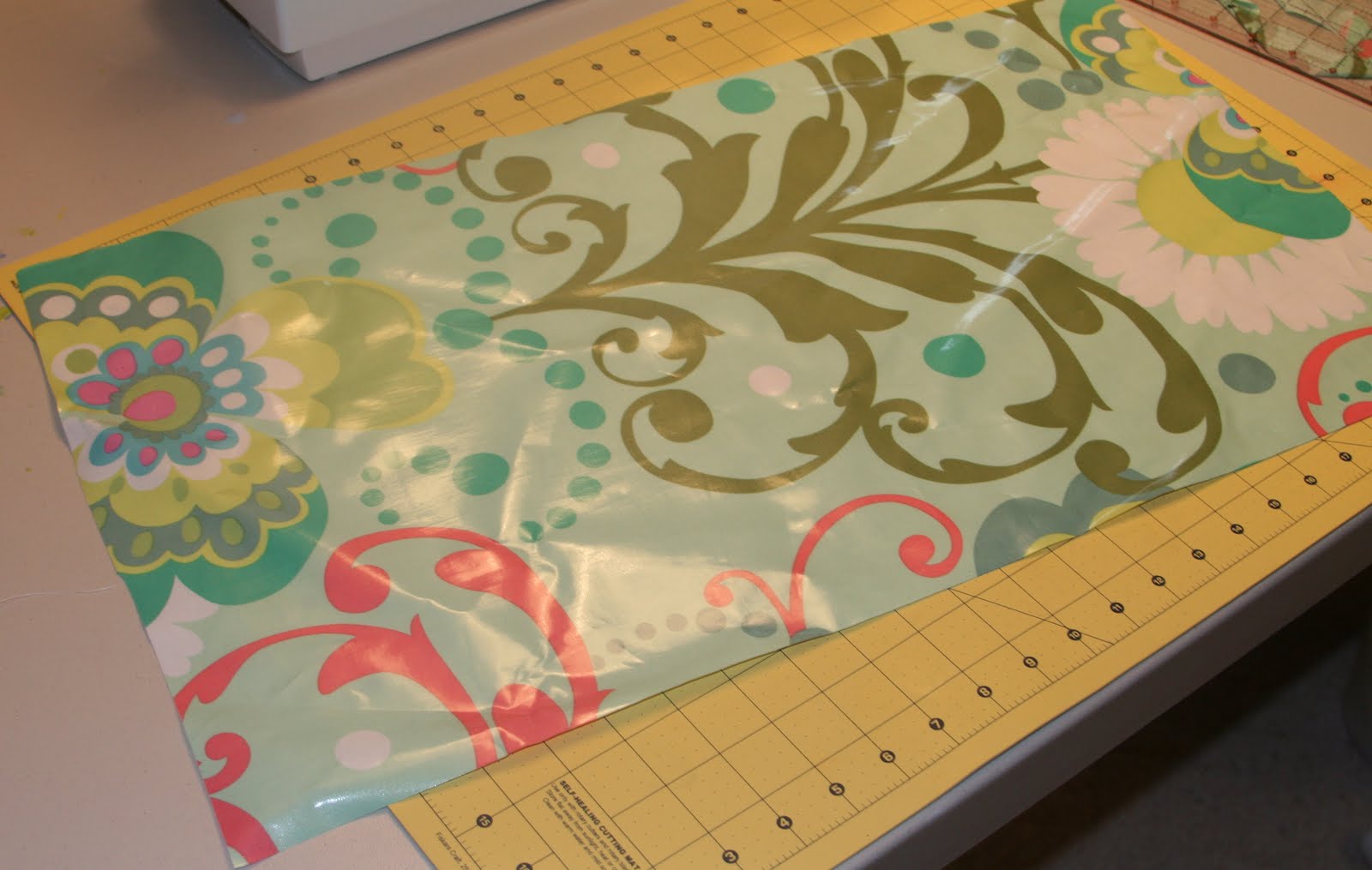 Dream Big. Create Often. Airplane Tray Cover Activity Centers