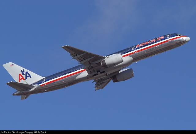 [010a+Slik+ser+en+Boeing+757-223+fra+American+Airlines+ut.jpg-for-web-large.jpg]