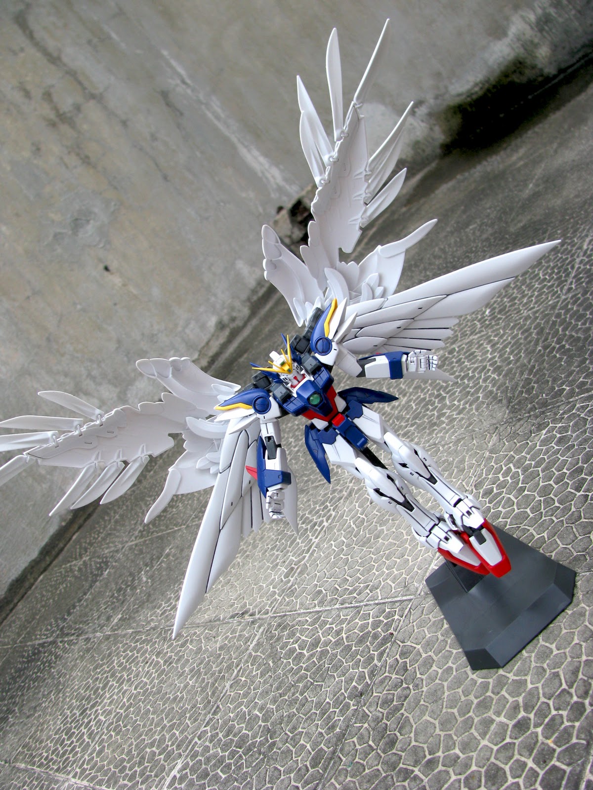 MaftyNavues Thought  MG Wing Zero  Endless Waltz Ver  Straight Build