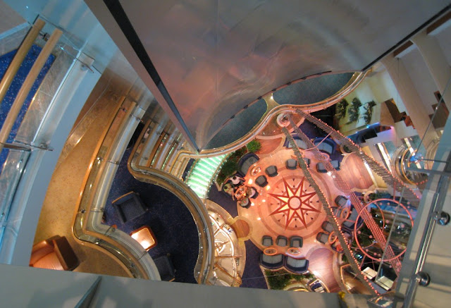 Centrum der Jewel of the Seas Centrum der Jewel of the Seas