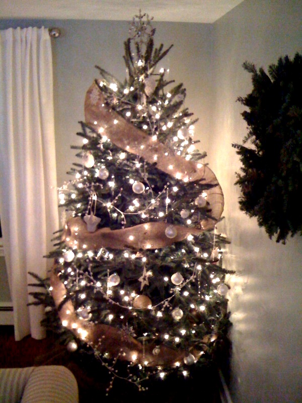 Christmas wall diy amazing paper hanging decorations decorating source hangings decor simple.beautiful.home: Christmas Decor: Tree