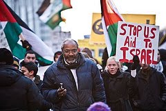 Abayomi Azikiwe Covering the Demonstration in Solidarity With Palestinians in Gaza, January 8, 2009