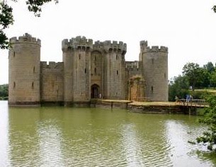 [Bodiam+Castle+gatehouse.jpg]