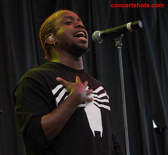 [concertshots_com-LivingColour1-Atlanta92201.jpg]