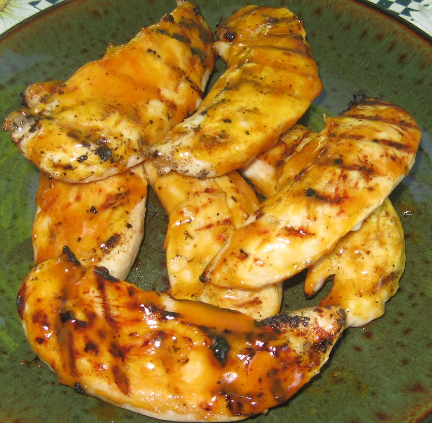 Barbecue Master Sam Dog Yellow Barbecue Sauce on Boneless Chicken