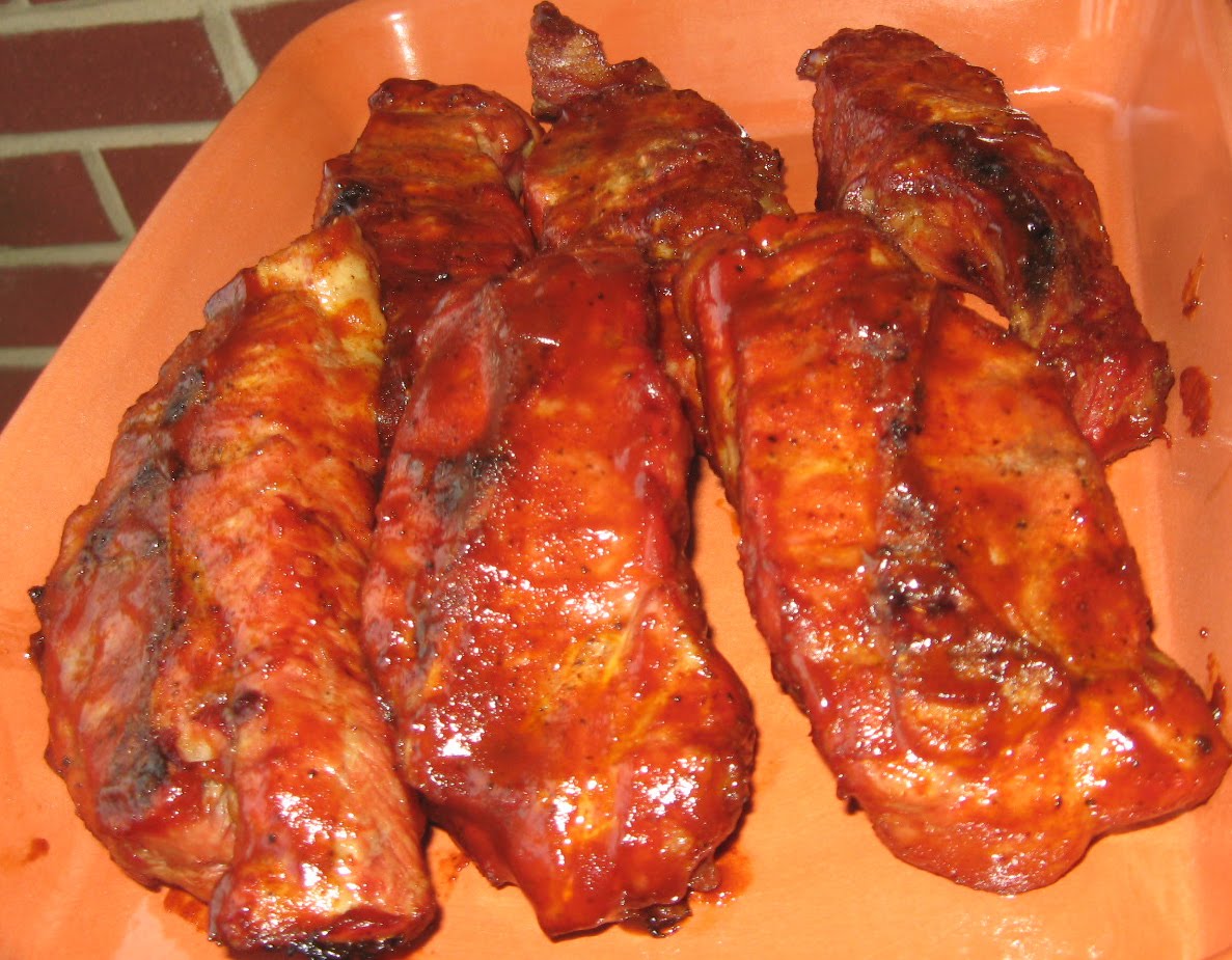 Barbecue Master Country Style Ribs and the New CharBroil Memphis Rub