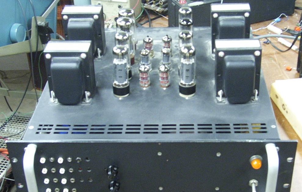 Mr. Vacuum Tube Design your own vacuum tube audio amplifier.