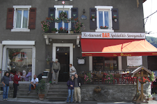 Village cafe in Muiessy