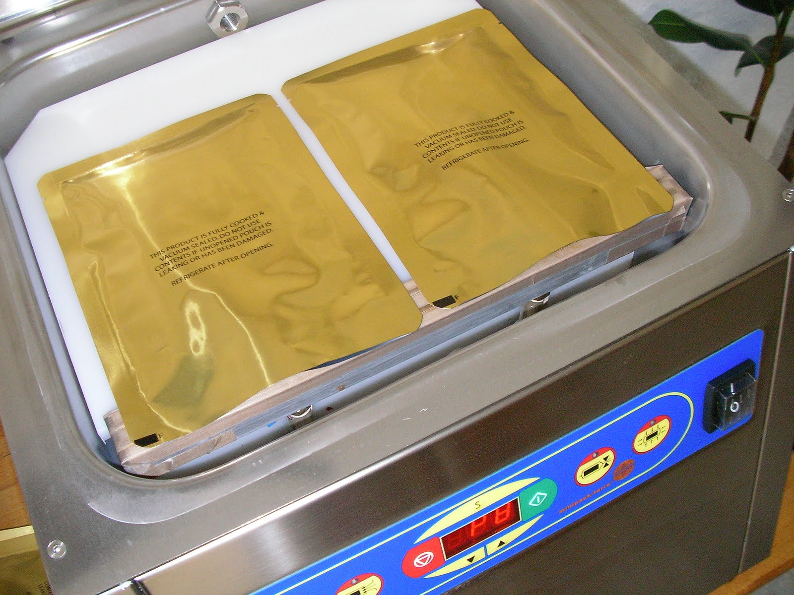 Vacuum Packer and Cryovac Vacuum Sealing By PMG Retort Canning and My