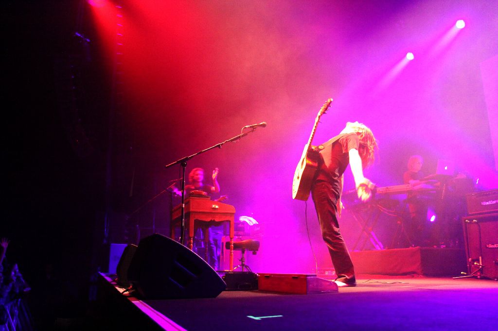 [09-11-30+PT+Lux+Rockhal+033.JPG]