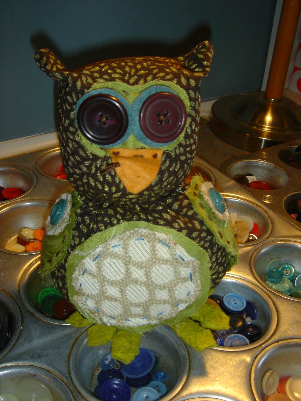 [owl.JPG]