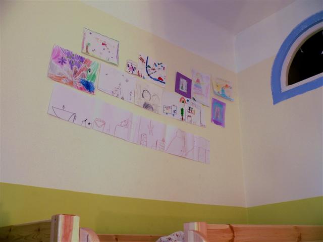 [P1130287+(Small)+(2).jpg]