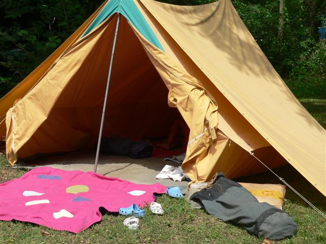 [P1150055+(Small).JPG]