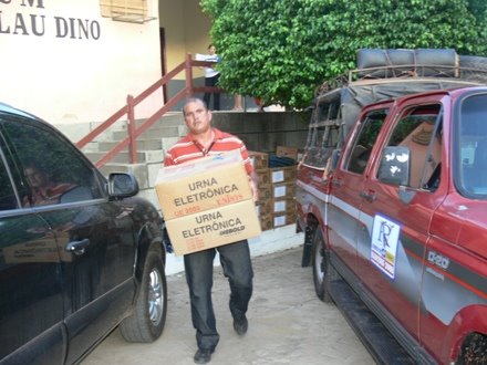 [urnas+a+caminho+10.JPG]