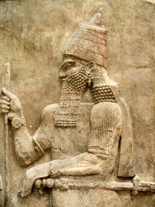 [sargon.JPG]