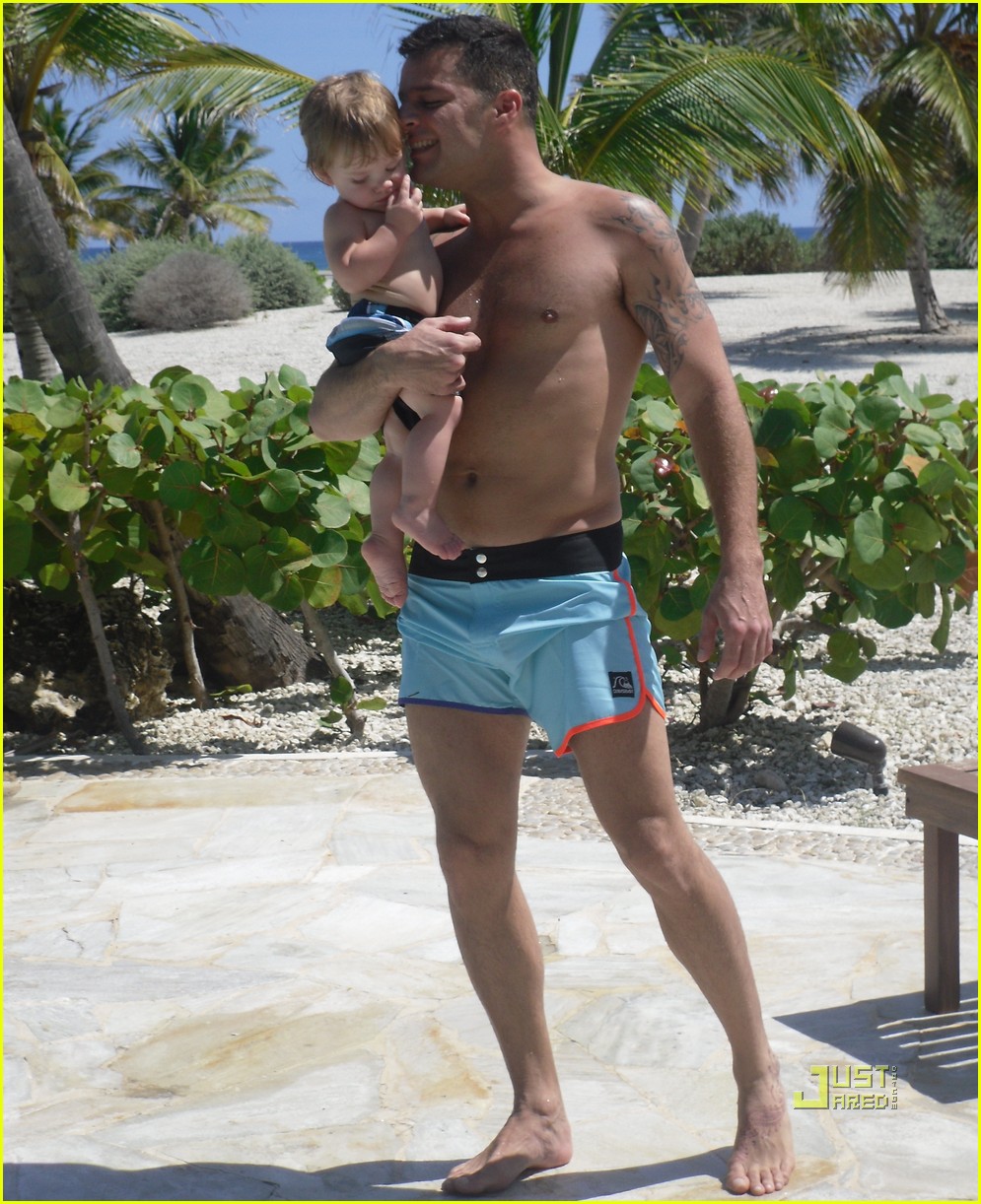 ricky martin gay father shemale sex storries
