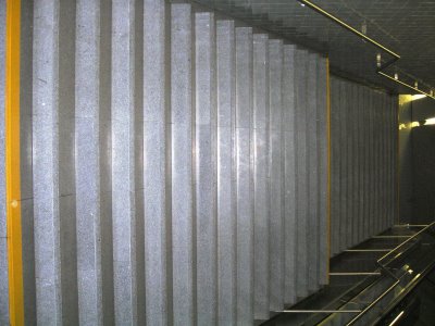 [ESCADAS_EST_METRO_HEROISMO_45.jpg]