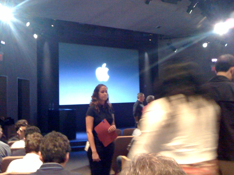 In der Halle, Quelle: The Mac Observer