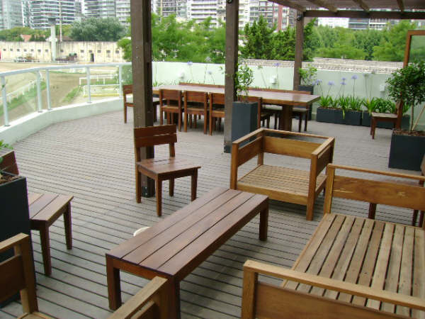 Deck y Pergola Hipodromo de Palermo