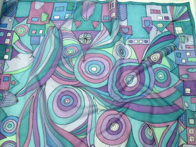 hundertwasser/freywille inspiráció - modern selyemkendő ajándékba