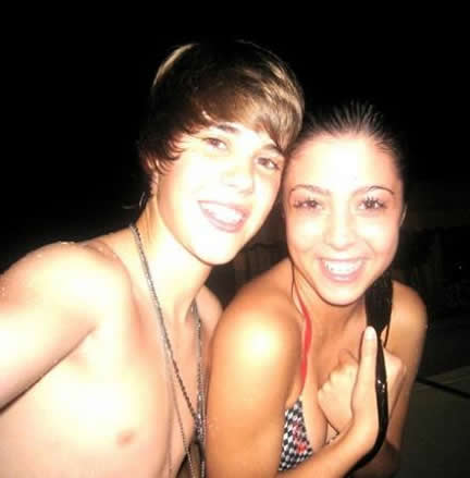 justin bieber girlfriend pictures. justin bieber girlfriend