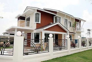 Beach House (waktu siang & malam)