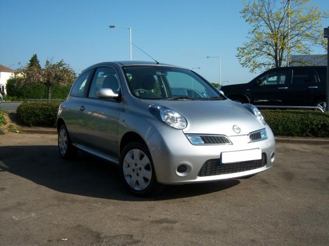 Nissan Micra Priced around 4-5 lakh in India in Apr 2010