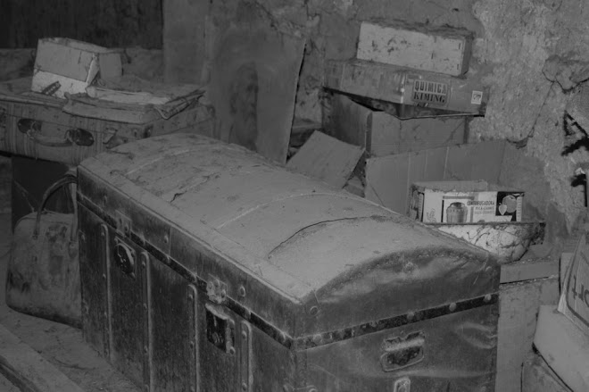 ABRIL 2009: INTERIORS 18