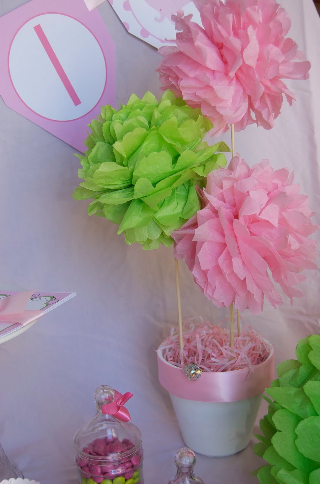 how to make tissue paper pom poms balls Learn how to make tissue paper pom poms with these easy step by step instructions. how to make tissue paper pom poms balls Learn how to make tissue paper pom poms with these easy step by step instructions.