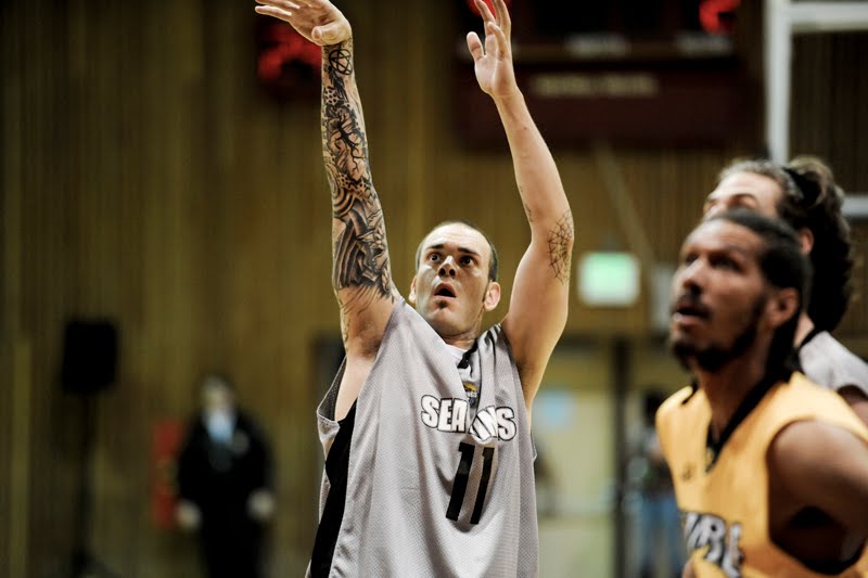 [seakingswebNC004.jpg]