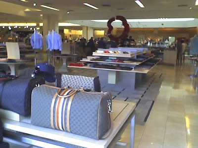 Listed below are links to weblogs that reference Neiman Marcus BarsMmmm! Listed below are links to weblogs that reference Neiman Marcus BarsMmmm!