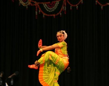 [Nataraja+Pose.JPG]