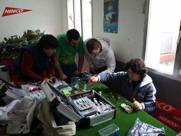 [P3280141.JPG]