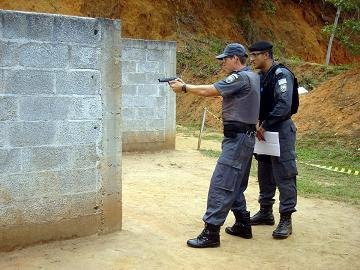 Policiais da PMES
