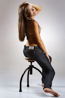 luciana leon chica del peru