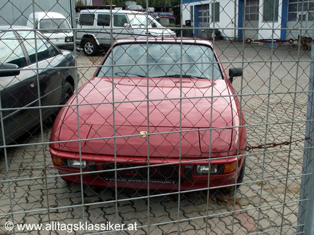 [porsche-924-002.jpg]