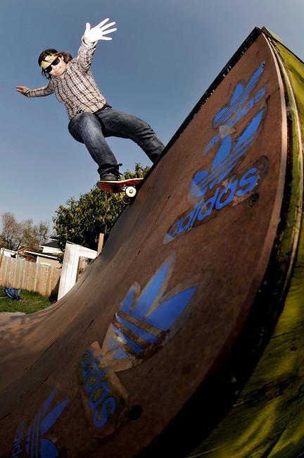 [l_e61fce8c6d5a66190af1bb74a1d76535.jpg]