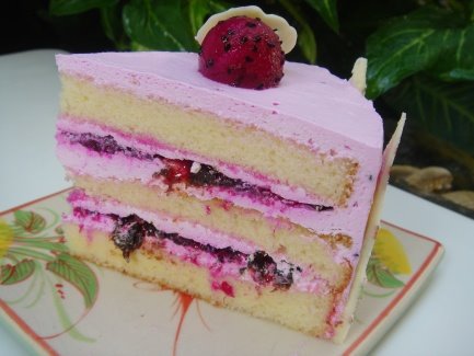 [Pitaya+Prune+Cake+3.jpg]