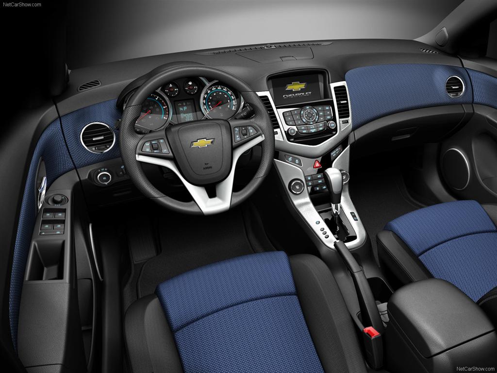 Özellikleri ve Özellikleri Chevrolet Cruze Hatchback Özellikleri ve Özellikleri Chevrolet Cruze Hatchback