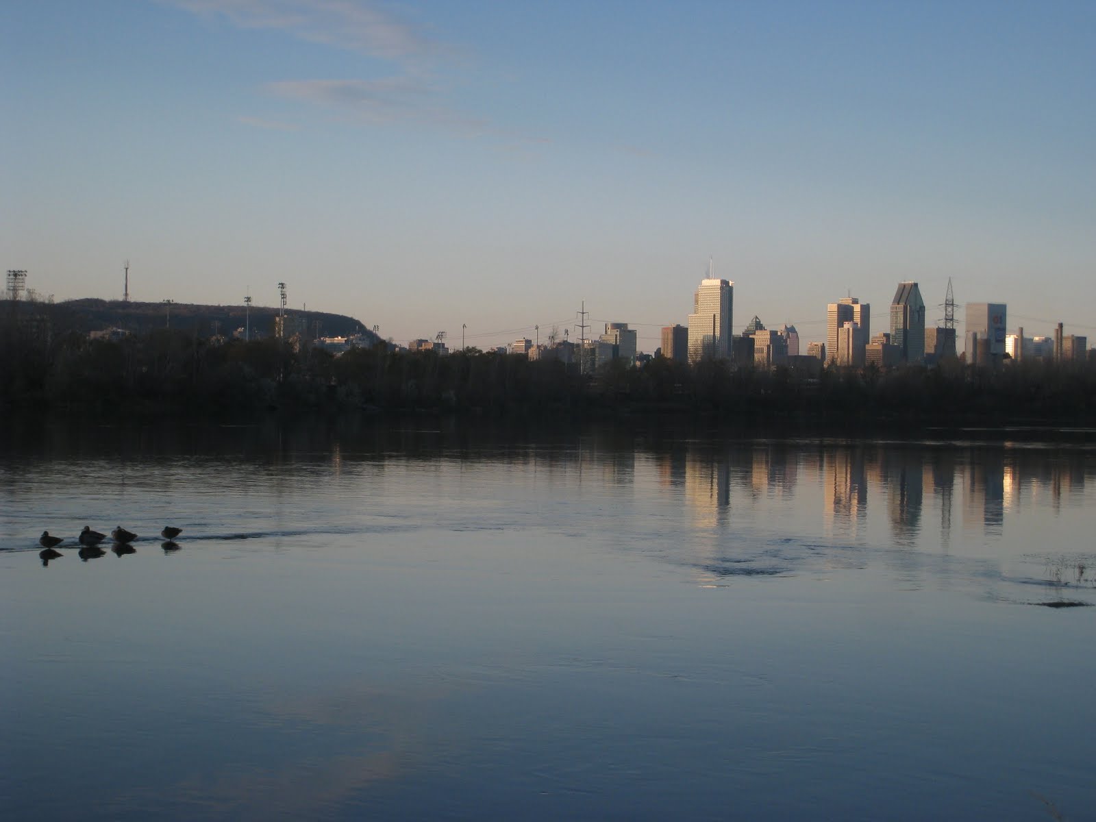 Cycle Fun Montreal: Montreal's Centre-Sud exploration part 3 - Nuns Island