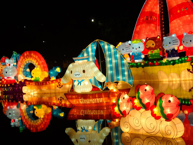 Hello Kitty Lantern Festival Cinnamoroll