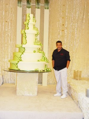royal wedding 2011 cake. the royal wedding cake 2011.