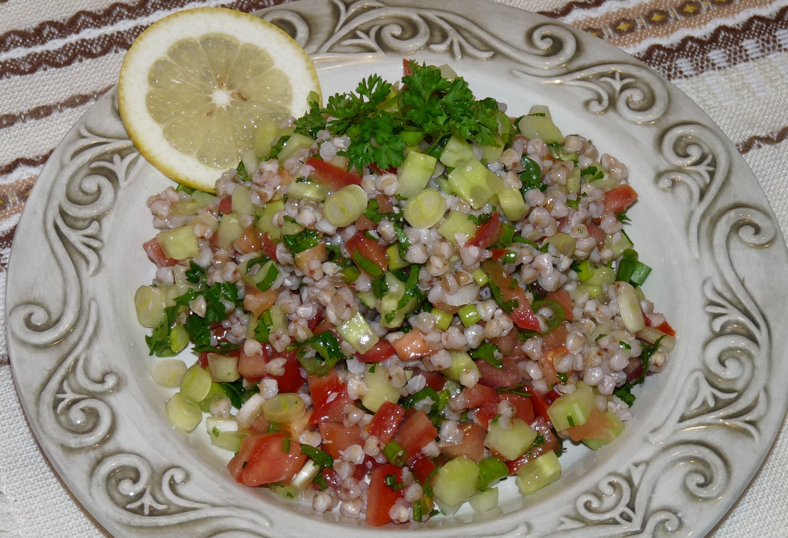 Eclectic Cuisine: *Елда / Табуле с елда / Спанак с елда