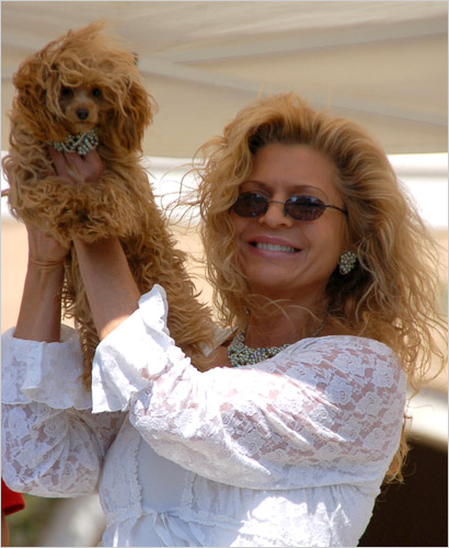 [12dogsowners_30.jpg]